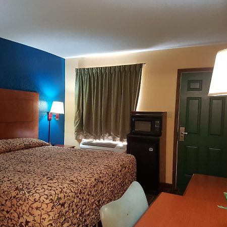 Executive Inn Victoria Extérieur photo